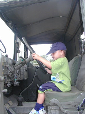 27200003s.JPG - 36.1 K