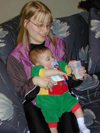 00-0321-Kcup01s.jpg - 34.8 K