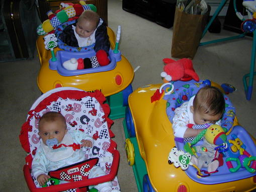 00-0325-cousinss.jpg - 54.8 K